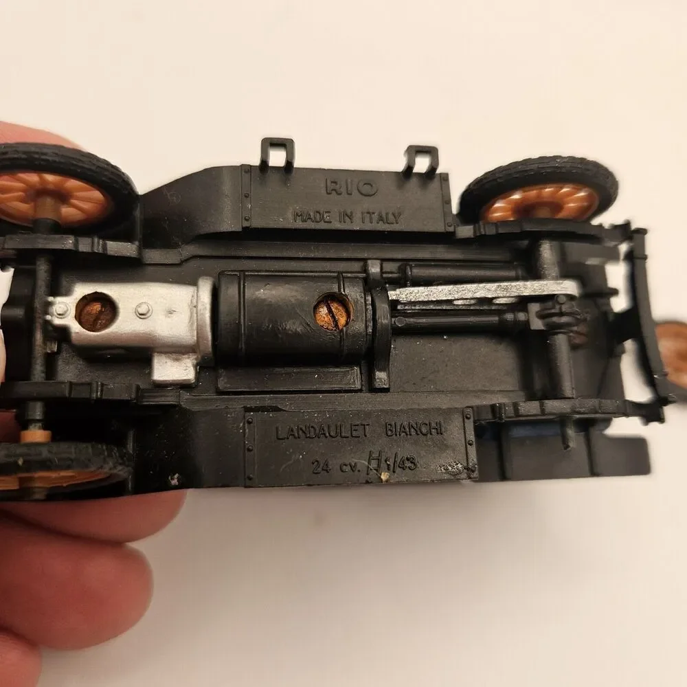 Rio Landaulet‎ Bianchi 24 Cv 1:43 METAL